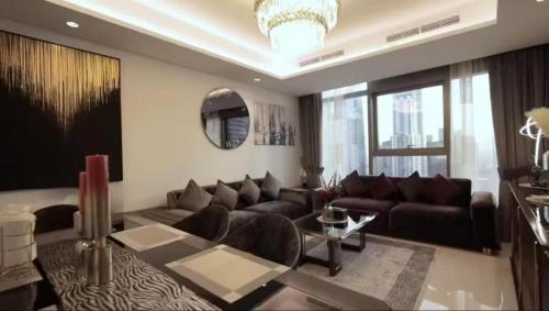 Stylish Home 15min to Dubai Mall and Rooftop Pool, Дубай (фото 9)