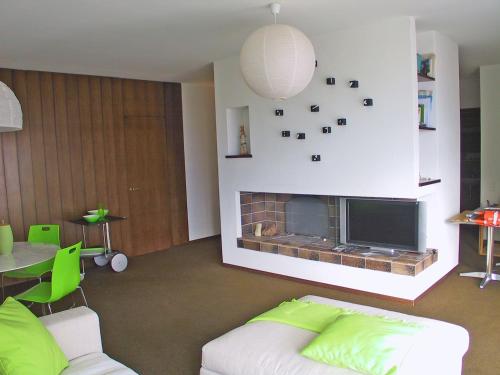 Condominio Tazzino by HolAp SA in Monti Trinita
