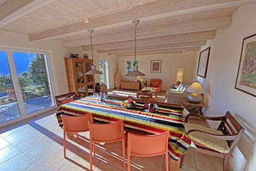 Casa Kasia by HolAp SA in Tenero-Contra