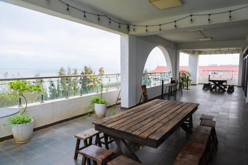 WILD HORSE Hotel - Khach san bien Hai Tien in Hai Tien Beach