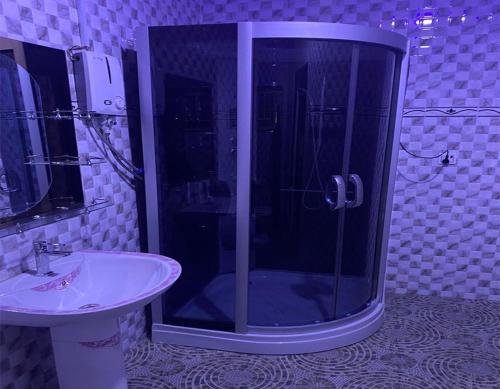 Jonny City Hotel in Kenyase