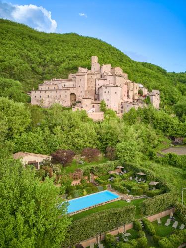 Castello Di Postignano Relais in Sellano