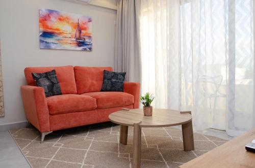 Ellara Escapes - Modern 1-Bedroom Apartment with Hill View - Sodnac, Quatre Bornes in Vacoas-Phoenix