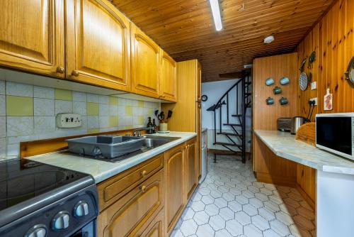virtuve, Fisherman's Cottage in Pennan in Pennan