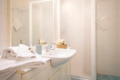 Penthouse Apartment image 6