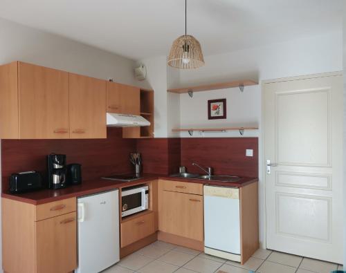 virtuve, Appartement T2 Vallée du Tarn (Appartement T2 Vallee du Tarn) in Trebas