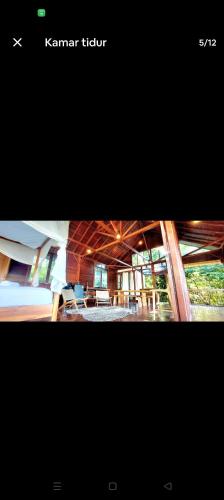 Wooden studio gem