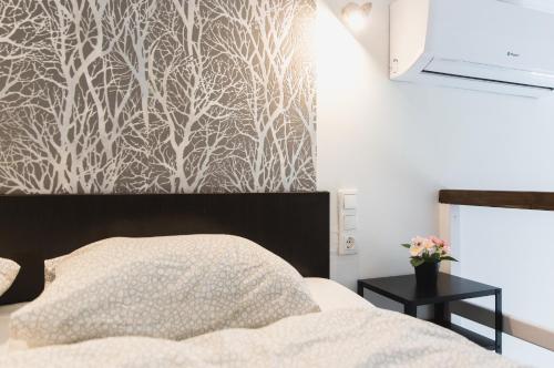 Cozy Dowtown Lofts - image 10
