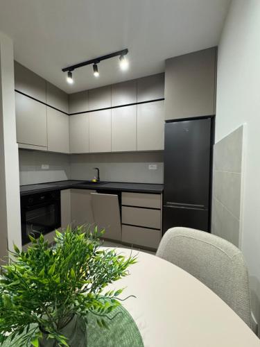 Apartment 43 with Garage, Podgorica (zdjęcie 4)
