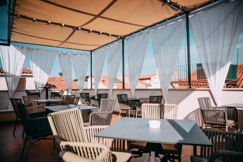 Erkély/terasz, Second Life in Piran - Hotel Zala Piran with private parking and shuttle service in Piran