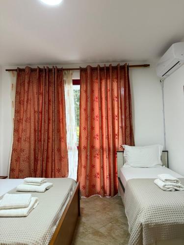 Three-Bedroom Villa image 8