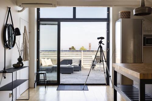 Beautiful flat with sea view & roof terrace in 錫姆里斯