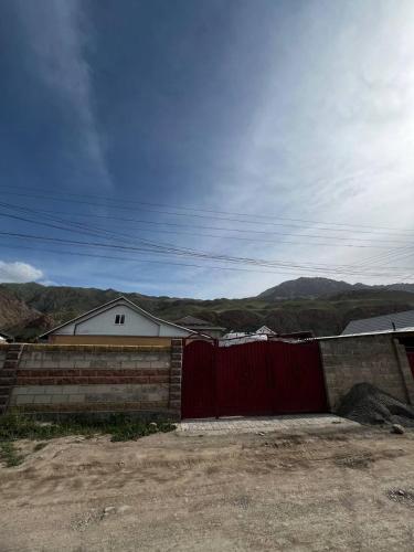 Tian Shan Sky House – khách sạn tại Naryn