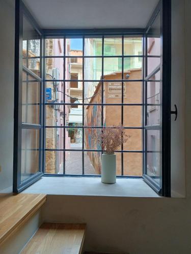 Incentra, Chania Town (photo 5)