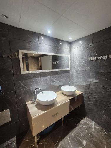 Hostel Hakuna Matata in ดูบรอฟนิก