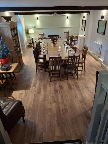 Tárgyalóterem/bálterem, Rose And Crown in Midford