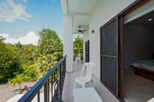 Balkons/terase, Belizean Bliss in Surfside