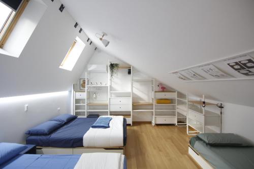 HoMi Premium Loft - Near Isola District, Mailand