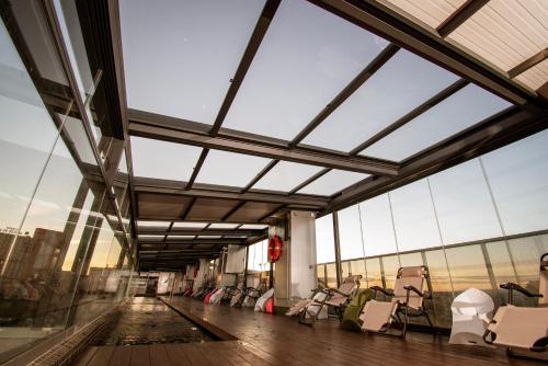 مسبح, Ekilibrio Hotel & Apart-Suites in يوزسيرا