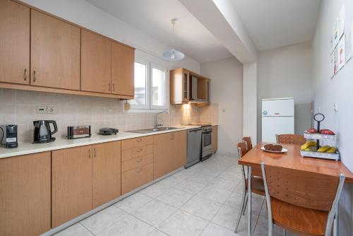 Sunset Apartment in Makris Gialos