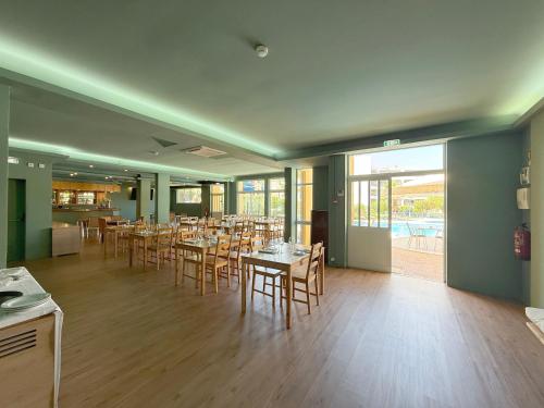 Restaurant, Rio by Garvetur in Vilamoura City Center