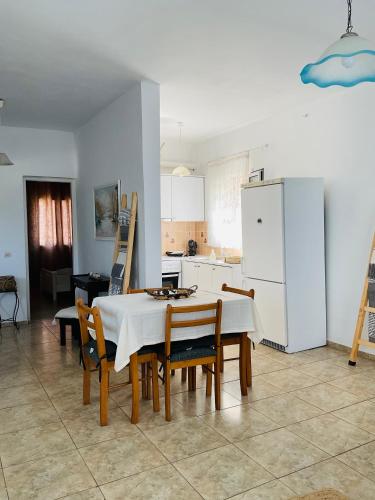 Seacret one in Charavgi