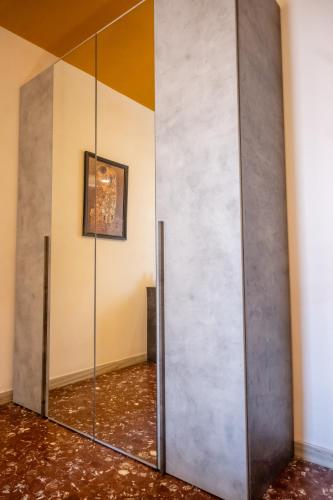 LtPanella Yellow pop, Rome (photo 8)