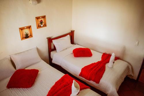 Family Room with Private Bathroom room in Apartahotel Casa de Angel