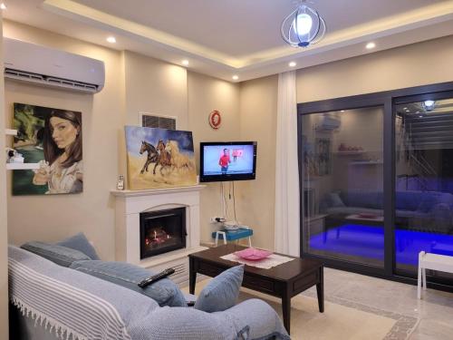Ozel Havuzlu Villa F Çelik Villalari (Ozel Havuzlu Villa F Celik Villalari) in Reisdere