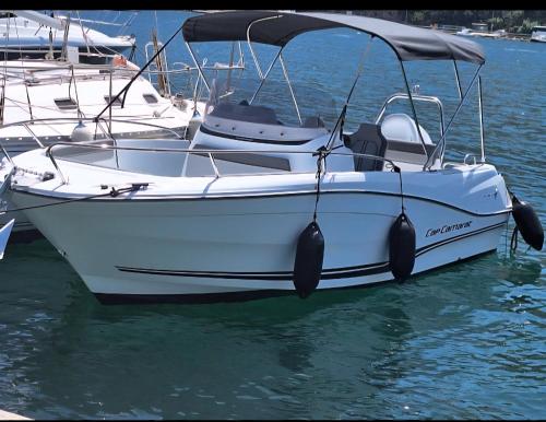 Hostel Hakuna Matata in ดูบรอฟนิก