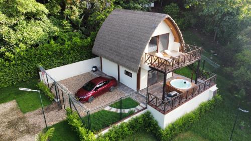 Tropical paradise, deluxe duplex cabin, Anapoima