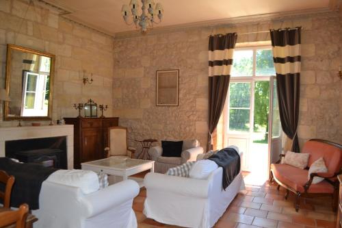 Maison de maitre - proche de Saint Emilion in Gardegan-et-Tourtirac