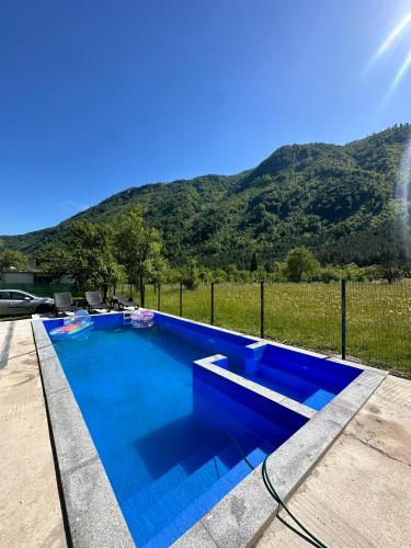 Vila MM Boračko jezero (Vila MM Boracko jezero) in Jezero