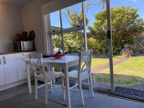 Ngamotu Gem in Moturoa