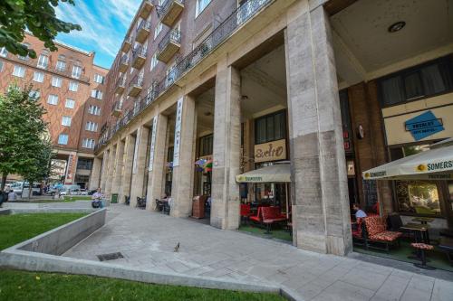 hotel photo