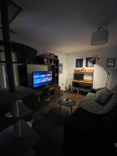 Moderna casa de dos pisos