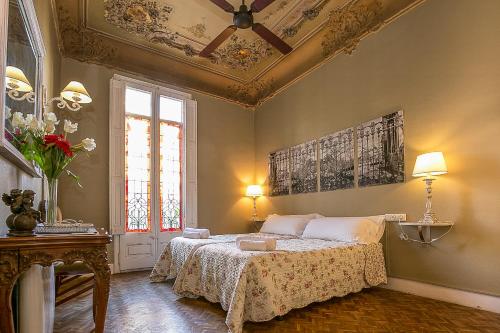 Twin Room with Private External Bathroom
