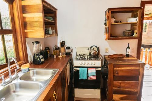 virtuve, Wood Cabin - Cabana Maderas in Magdalena