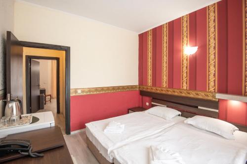 Lotos Hotel - image 8