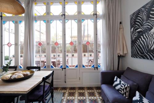 Apartment with Terrace image 6