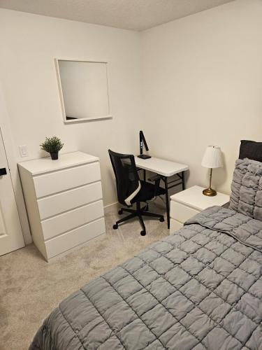 Emeka & Comfort, Calgary (foto 6)