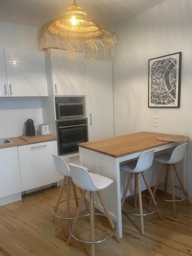 Appartement rénové Bourse, Bordeaux (photo 4)
