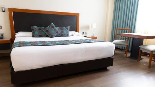 room detail thumbnail 0