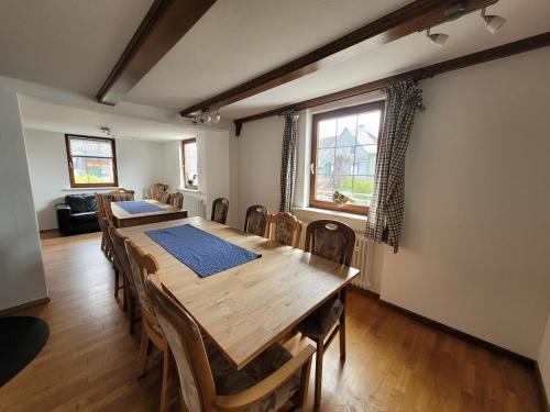 grosses Ferienhaus in Altastenberg in อัลทาสเทนแบร์ก