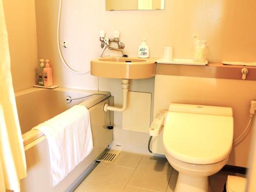 room detail thumbnail 2