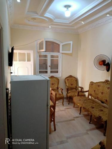 شقة مفروشة بمصيف راس البر سادس مطل من البحر in Ras El-Barr