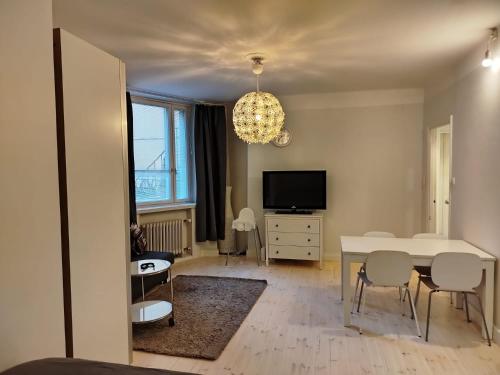 Upea yksiö aivan Helsingin keskustasta, Helsinky (fotografie 3)
