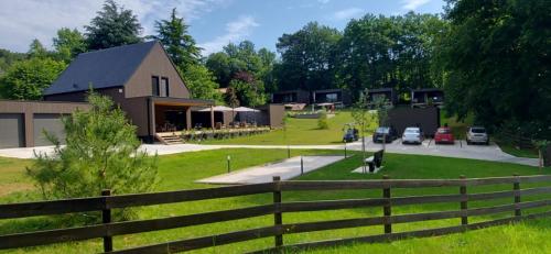 景觀, Le Black Sheep Gîtes & Spa Privatif Sarlat (Le Black Sheep Gites & Spa Privatif Sarlat) in 拉加內達