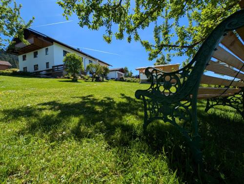 Сад, Ferienhaus Alexandra in Nesselwang