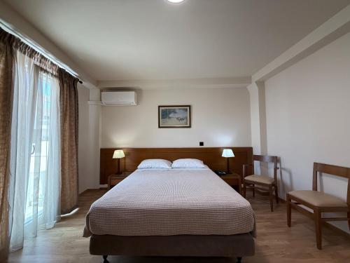 Hotel ΑΤΗΙΝΑ, Ламия (фото 10)